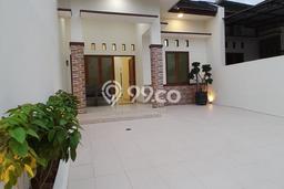 Rumah Strategis Modern Lb 110m2 di Candisari, Semarang Rumah Strategis Modern Lb 110m2 di Candisari, Semarang