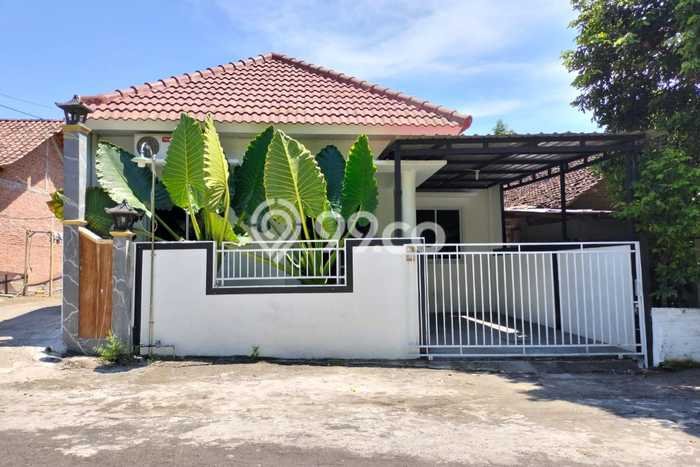 Rumah Modern 2 KT LT 126m2 di Sleman Rumah Modern 2 KT LT 126m2 di Sleman