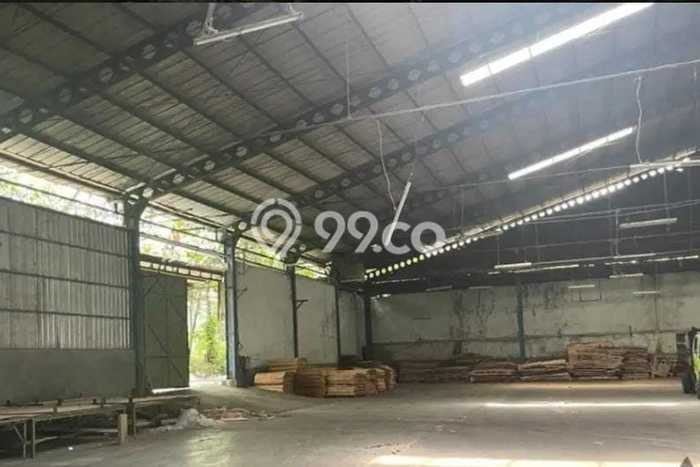 Untuk Dijual! Gudang di Boyolali Kota Boyolali LT 11000m2 / LB 10000m2 Kawasan Strategis Untuk Dijual! Gudang di Boyolali Kota Boyolali LT 11000m2 / LB 10000m2 Kawasan Strategis