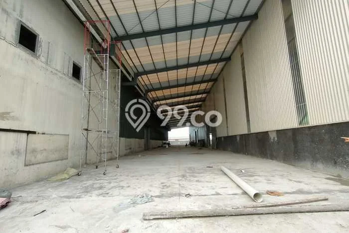 Unit Gudang Disewa Lokasi Pakuhaji, Tangerang Spesifikasi Luas Bangunan 10800m2 Unit Gudang Disewa Lokasi Pakuhaji, Tangerang Spesifikasi Luas Bangunan 10800m2
