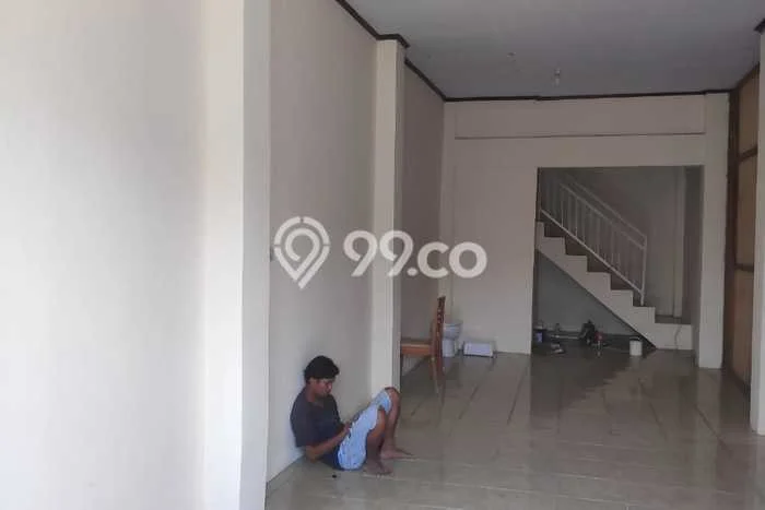Disewakan Ruko komersial di Tarumajaya luas bangunan 264m2 Disewakan Ruko komersial di Tarumajaya luas bangunan 264m2