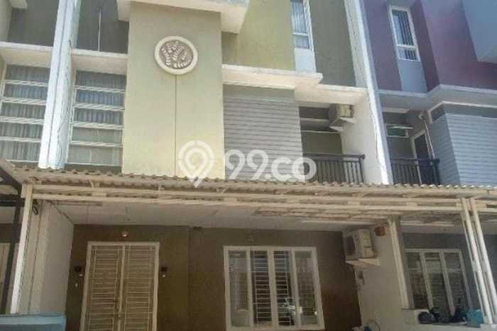 Rumah di Kelapa Gading, Akses ke Sekolah, LT 104m2m² Rumah di Kelapa Gading, Akses ke Sekolah, LT 104m2m²