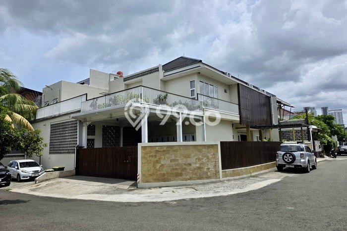 Hunian Elit LB 800m2 Siap Huni Desain Elegan di BSD Griya Loka, Tangerang Hunian Elit LB 800m2 Siap Huni Desain Elegan di BSD Griya Loka, Tangerang
