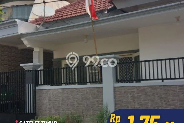 Dijual Rumah Eksklusif 1 KT di Darmo Permai, Surabaya Dijual Rumah Eksklusif 1 KT di Darmo Permai, Surabaya