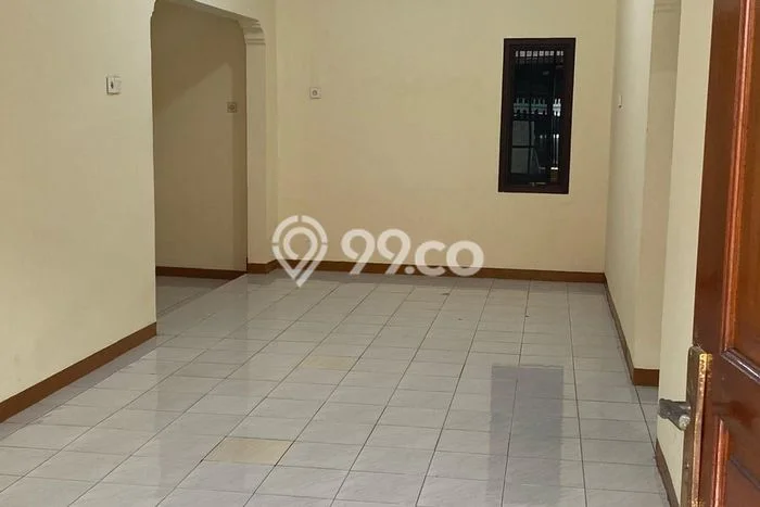 Disewakan! Rumah 4 Kamar Tidur &
3 Kamar Mandi di Rawamangun, Jakarta Timur Disewakan! Rumah 4 Kamar Tidur &
3 Kamar Mandi di Rawamangun, Jakarta Timur
