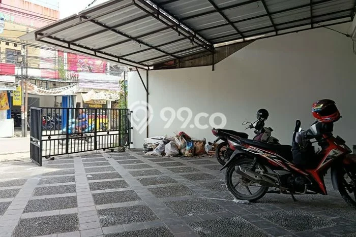 Disewakan Ruko di Kawasan Ramai Condet Luas 200m2 Disewakan Ruko di Kawasan Ramai Condet Luas 200m2