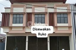 Ruko bagus disewakan di Jagakarsa Jakarta Selatan dengan LB 170m2 harga sewa terbaik Ruko bagus disewakan di Jagakarsa Jakarta Selatan dengan LB 170m2 harga sewa terbaik