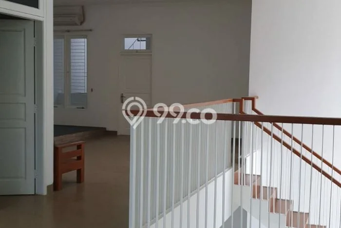 Rumah kawasan Rawamangun, 4 KM, View Indah, Luas 260m² LB 350m² Rumah kawasan Rawamangun, 4 KM, View Indah, Luas 260m² LB 350m²
