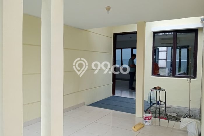 Disewakan! Rumah 3 Kamar Tidur &
2 Kamar Mandi di Sentul City, Bogor Disewakan! Rumah 3 Kamar Tidur &
2 Kamar Mandi di Sentul City, Bogor