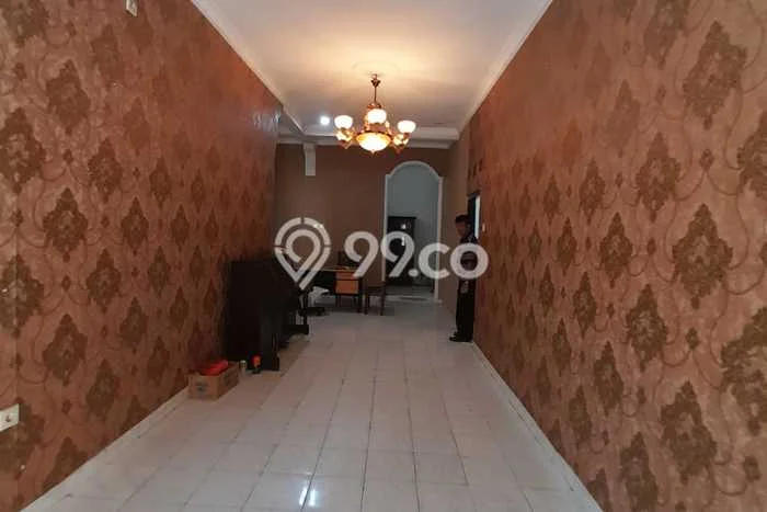 Rumah Sewa Jakarta Timur LT 135m2 LB 135m2 Area Rawamangun Rumah Sewa Jakarta Timur LT 135m2 LB 135m2 Area Rawamangun