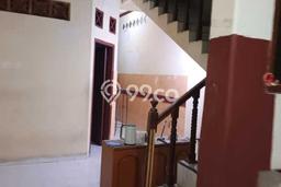PENAWARAN EKSKLUSIF! Rumah di Johar Baru, 3 KT, Area Premium, Luas 105m2m² Bangunan 170m2m² PENAWARAN EKSKLUSIF! Rumah di Johar Baru, 3 KT, Area Premium, Luas 105m2m² Bangunan 170m2m²