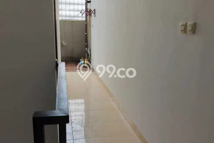Rumah Bagus Siap Pakai Di Duren Sawit Luas 130m2 Lokasi Strategis Rumah Bagus Siap Pakai Di Duren Sawit Luas 130m2 Lokasi Strategis