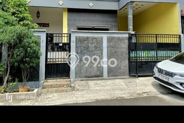 Lokasi terbaik! Rumah siap huni disewakan di Duren Sawit LB 220m2 Lokasi terbaik! Rumah siap huni disewakan di Duren Sawit LB 220m2