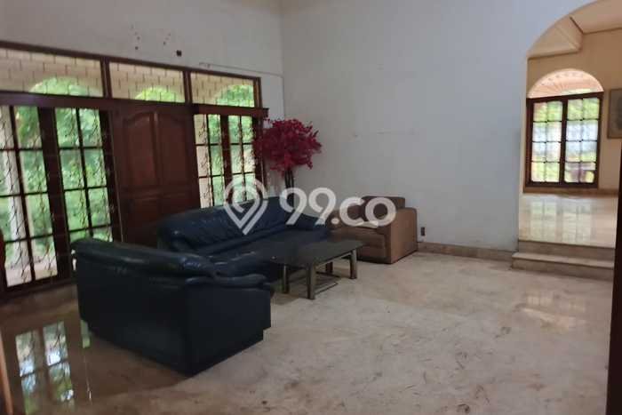 Disewakan! Rumah 5 Kamar Tidur &
4 Kamar Mandi di Kayu Putih, Jakarta Timur Disewakan! Rumah 5 Kamar Tidur &
4 Kamar Mandi di Kayu Putih, Jakarta Timur