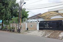 Disewakan Cepat Rumah Kondisi Bagus di Kawasan Kayu Putih, Jakarta Timur Disewakan Cepat Rumah Kondisi Bagus di Kawasan Kayu Putih, Jakarta Timur
