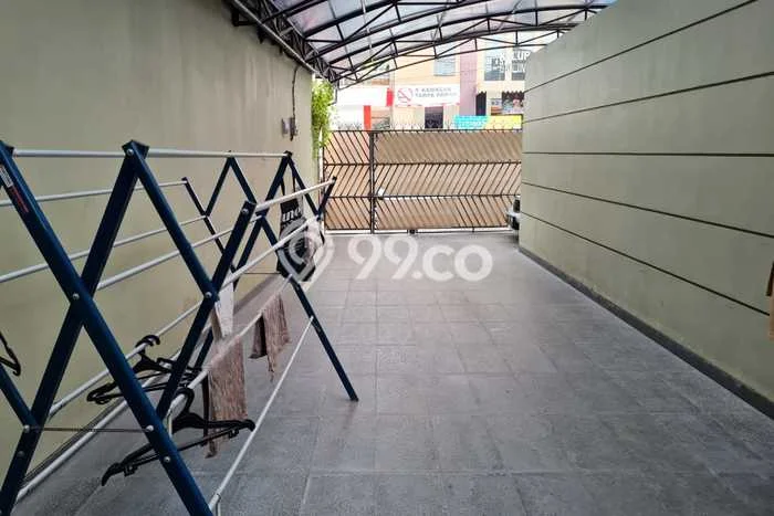 Dijual Hunian Mewah dengan Fasilitas Sekitar Lengkap di Jatinegara, Jakarta Timur Dijual Hunian Mewah dengan Fasilitas Sekitar Lengkap di Jatinegara, Jakarta Timur