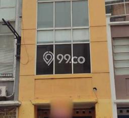 Ruko Dijual di Jakarta Barat LT 68m2 & LB 160m2 Lokasi Terbaik! Ruko Dijual di Jakarta Barat LT 68m2 & LB 160m2 Lokasi Terbaik!