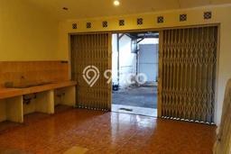 LOKASI STRATEGIS! Ruko di Lippo Karawaci, Luas 180m², Jalan Strategis LOKASI STRATEGIS! Ruko di Lippo Karawaci, Luas 180m², Jalan Strategis