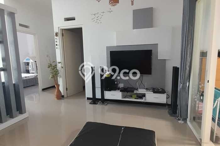 Rumah Modern Cantik 4 KT Bisa Langsung Pindah di Karangploso Rumah Modern Cantik 4 KT Bisa Langsung Pindah di Karangploso