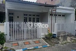 Rumah Luas Asri 3 KT Siap Pakai di Sawojajar Malang Rumah Luas Asri 3 KT Siap Pakai di Sawojajar Malang