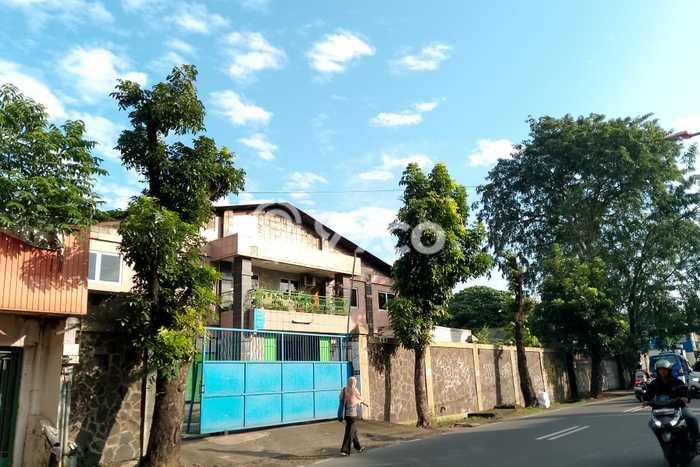 Gudang Bagus Dijual LB 2000m2 Lokasi Strategis Jakarta Barat Area Cocok untuk Berbisnis Gudang Bagus Dijual LB 2000m2 Lokasi Strategis Jakarta Barat Area Cocok untuk Berbisnis