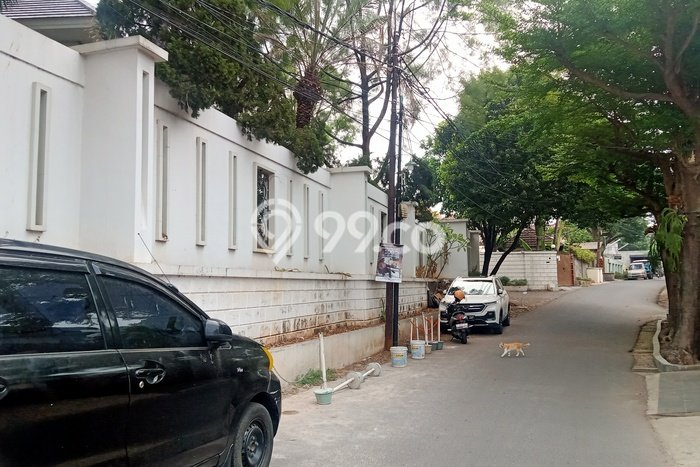 Rumah Elit LB 1174m2 Siap Pakai Desain Elegan di Ragunan, Jakarta Selatan Rumah Elit LB 1174m2 Siap Pakai Desain Elegan di Ragunan, Jakarta Selatan