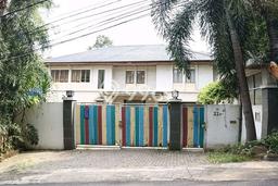 Ready to Use! Premium House LT 2892m2 Desain Elegan di Pondok Labu Ready to Use! Premium House LT 2892m2 Desain Elegan di Pondok Labu