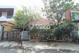 Siap Huni Hunian Elit 4 Kamar di Tebet Dekat ke Mana Saja Siap Huni Hunian Elit 4 Kamar di Tebet Dekat ke Mana Saja