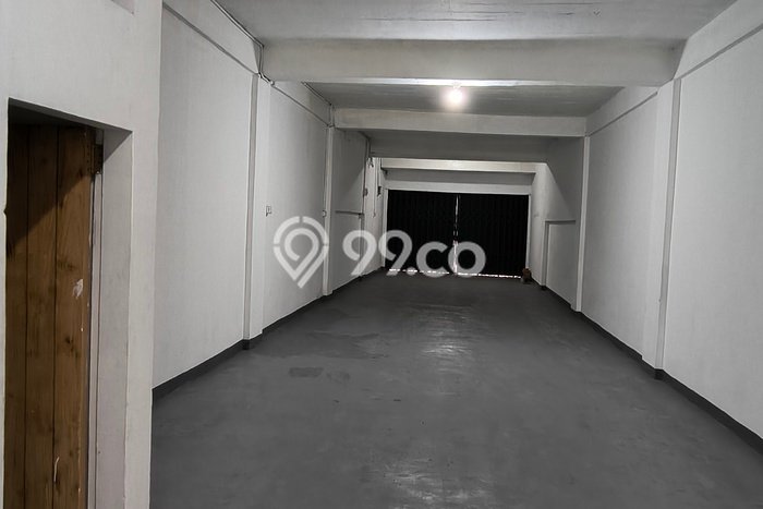 Unit Ruko Dijual di Jakarta Barat LT 129m2 & LB 350m2 Unit Ruko Dijual di Jakarta Barat LT 129m2 & LB 350m2