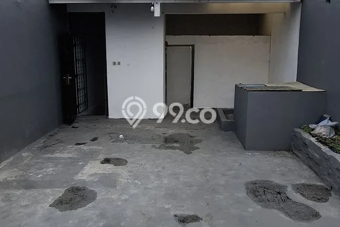 Ruko Disewakan di Kawasan Ramai Cikole, Sukabumi Ruko Disewakan di Kawasan Ramai Cikole, Sukabumi