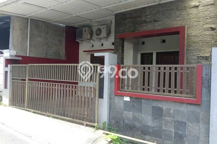 Rumah Modern Cantik 3 Kamar Bisa Langsung Pindah di Semarang Selatan Rumah Modern Cantik 3 Kamar Bisa Langsung Pindah di Semarang Selatan