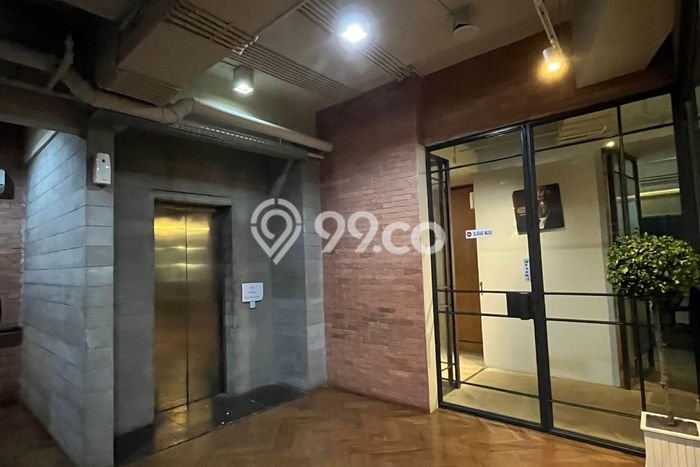 Kantor Lokasi Premium Kawasan Alam Sutera, Luas 677m², Mainroad Kantor Lokasi Premium Kawasan Alam Sutera, Luas 677m², Mainroad