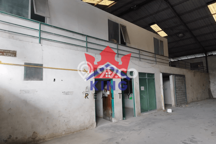 Area Ramai! Gudang Dijual di Semarang Barat untuk Bisnis Luas Bangunan 1500m2 Area Ramai! Gudang Dijual di Semarang Barat untuk Bisnis Luas Bangunan 1500m2