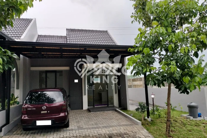 Disewakan Segera Rumah Kondisi Bagus di Area Tembalang, Semarang Disewakan Segera Rumah Kondisi Bagus di Area Tembalang, Semarang