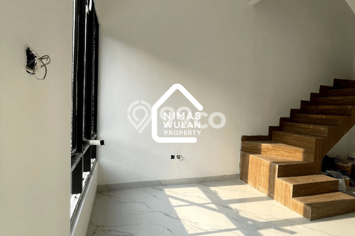 Rumah Modern Cantik 3 KT Bisa Langsung Pindah di Ciracas Rumah Modern Cantik 3 KT Bisa Langsung Pindah di Ciracas