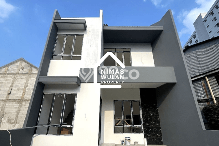 Rumah Modern Cantik 3 KT Bisa Langsung Pindah di Ciracas Rumah Modern Cantik 3 KT Bisa Langsung Pindah di Ciracas