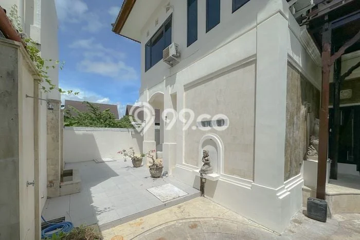 Rumah Kontrakan Badung LT 250m2 LB 300m2 Area Pererenan Rumah Kontrakan Badung LT 250m2 LB 300m2 Area Pererenan