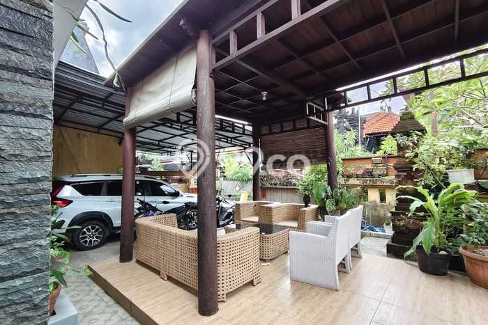 Hunian Mewah LB 120m2 Siap Pakai Desain Elegan di Renon, Denpasar Hunian Mewah LB 120m2 Siap Pakai Desain Elegan di Renon, Denpasar