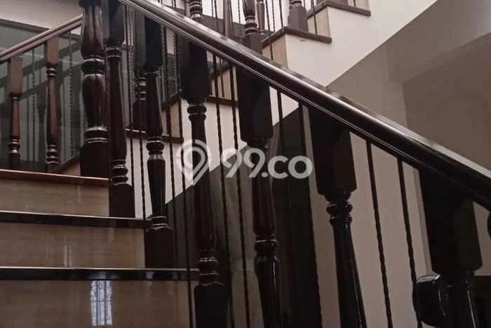 Best Deal Hunian Premium Ideal dan Luas di Menteng, Jakarta Pusat Best Deal Hunian Premium Ideal dan Luas di Menteng, Jakarta Pusat
