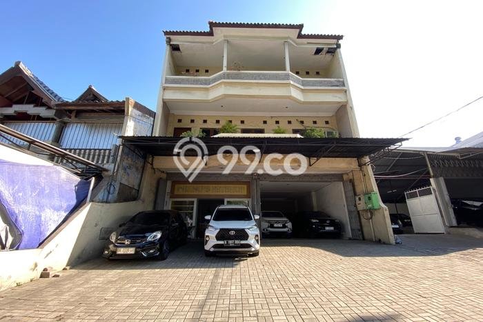 AREA KOMERSIAL! Ruko For Rent Kawasan Denpasar Timur, Luas 800m², Akses Utama AREA KOMERSIAL! Ruko For Rent Kawasan Denpasar Timur, Luas 800m², Akses Utama