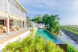 Rumah Idaman Keluarga! Rumah Mewah di Gianyar, Gianyar, LT 1020m² Bangunan 500m² Rumah Idaman Keluarga! Rumah Mewah di Gianyar, Gianyar, LT 1020m² Bangunan 500m²