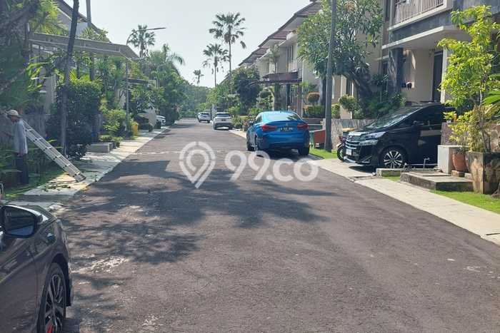 Siap Huni Rumah Mewah 4 Kamar di Kuta Dekat ke Mana Saja Siap Huni Rumah Mewah 4 Kamar di Kuta Dekat ke Mana Saja