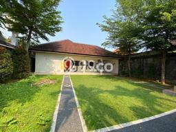 PROPERTI UNGGULAN! Rumah Strategis area Kesiman, Luas 474m² LB 250m² PROPERTI UNGGULAN! Rumah Strategis area Kesiman, Luas 474m² LB 250m²