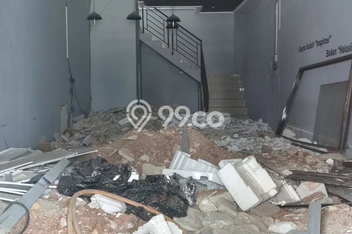 Ruko Dijual di Bekasi LT 75m2 & LB 150m2 Lokasi Terbaik! Ruko Dijual di Bekasi LT 75m2 & LB 150m2 Lokasi Terbaik!