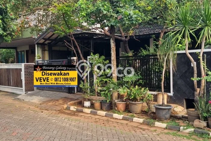 Disewakan! Rumah 3 Kamar Tidur &
2 Kamar Mandi di Kemang Pratama, Bekasi Disewakan! Rumah 3 Kamar Tidur &
2 Kamar Mandi di Kemang Pratama, Bekasi