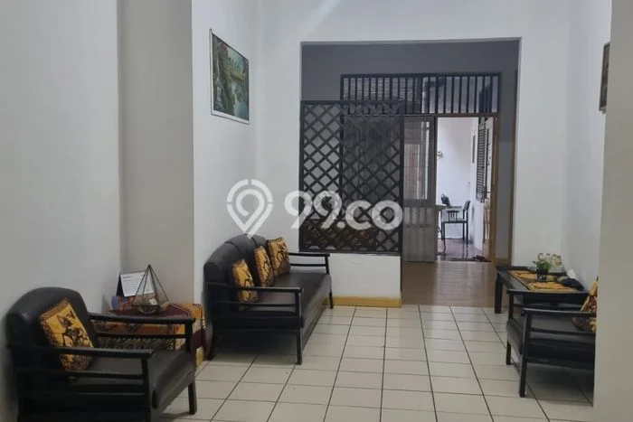 Disewakan! Rumah 3 Kamar Tidur &
2 Kamar Mandi di Kemang Pratama, Bekasi Disewakan! Rumah 3 Kamar Tidur &
2 Kamar Mandi di Kemang Pratama, Bekasi