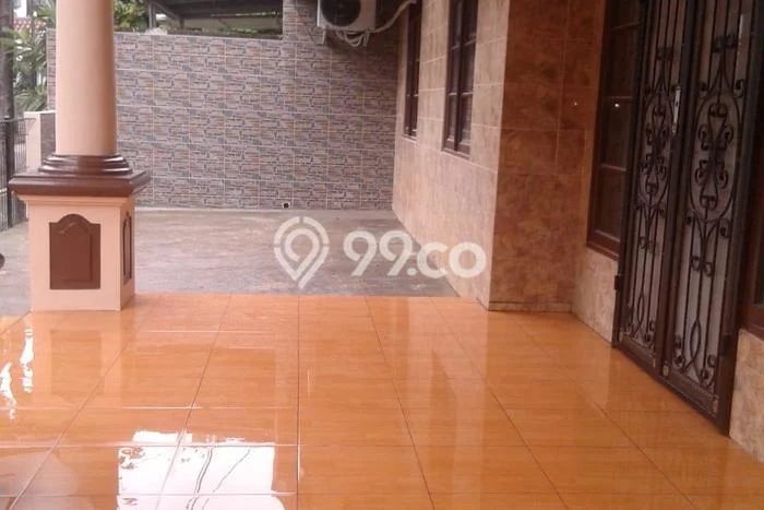 Rumah Sewa Bekasi LT 180m2 LB 160m2 Area Kemang Pratama Rumah Sewa Bekasi LT 180m2 LB 160m2 Area Kemang Pratama
