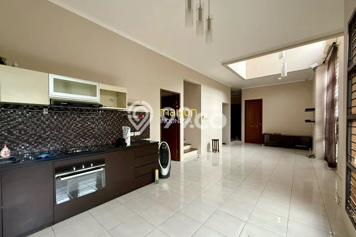 Jarang Ada! Rumah Kontrakan 4 Kamar Bagus Siap Huni Bambu Apus Jarang Ada! Rumah Kontrakan 4 Kamar Bagus Siap Huni Bambu Apus