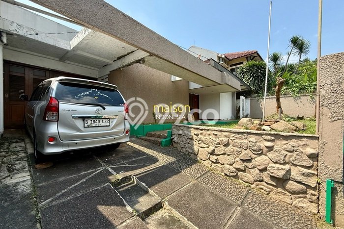 Hunian Elit LB 400m2 Siap Huni Desain Elegan di Duren Tiga, Jakarta Selatan Hunian Elit LB 400m2 Siap Huni Desain Elegan di Duren Tiga, Jakarta Selatan