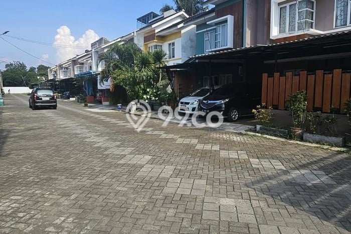 For Sale Hunian Rumah Terawat 2 KT di Graha Raya, Tangerang For Sale Hunian Rumah Terawat 2 KT di Graha Raya, Tangerang